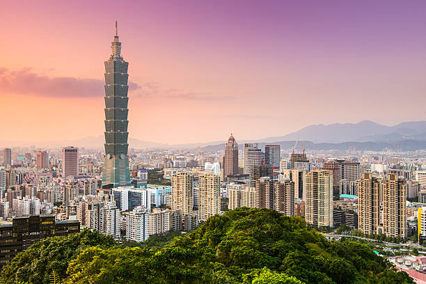 istock Taipei Cityscape 475974158