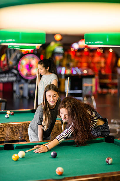 istock Happiness friends in a pub 475974308