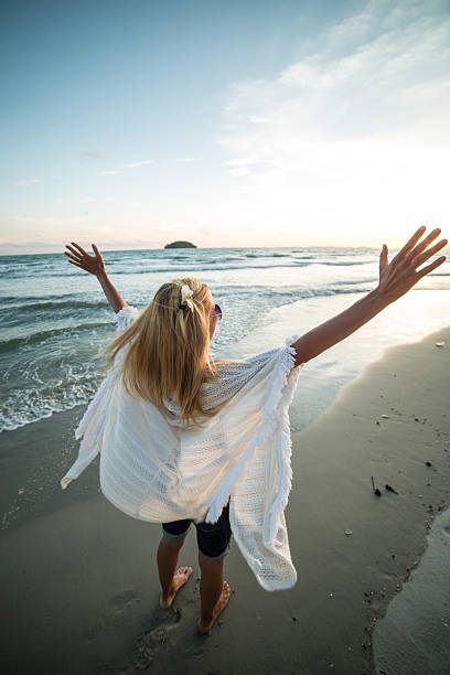 istock Girl in heaven 475974958