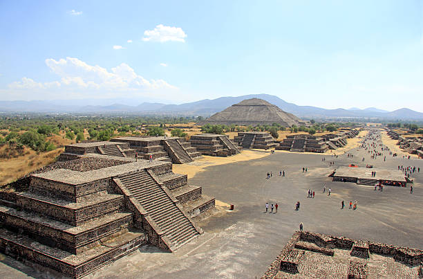 istock Teotihuacan, Mexico 475991797