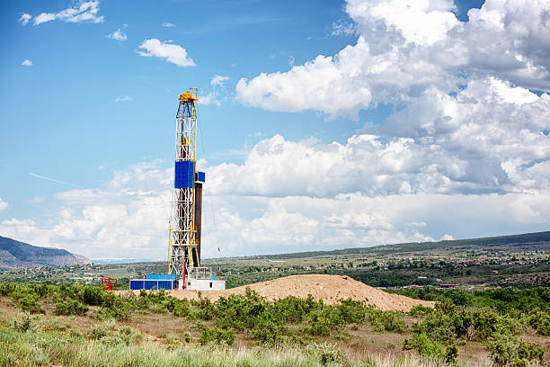 Fracking Rig Set Up 3,200+ Fracking Rig Stock Photos, Pictures & Royalty-Free Images - iStock