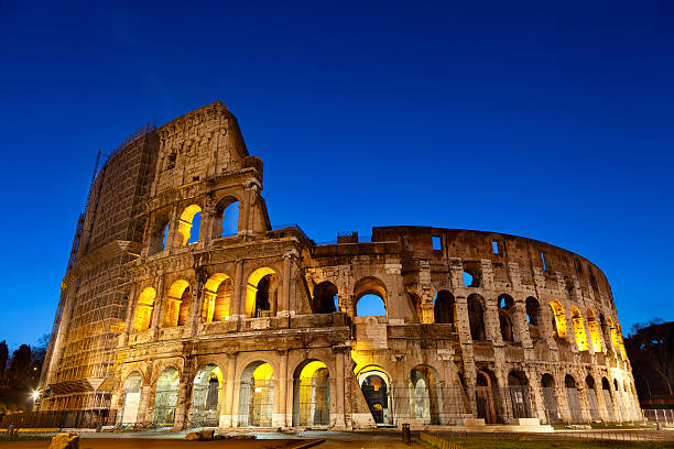 istock Majestic Coliseum early in the morning 476010075