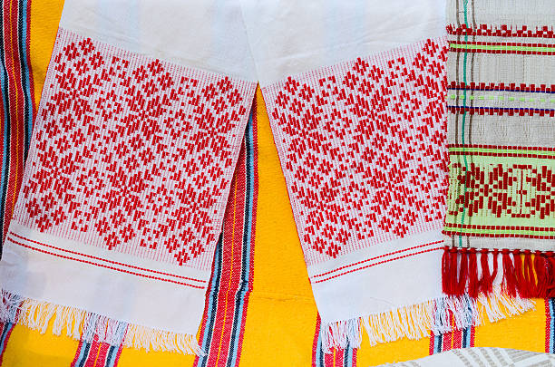 istock Belorussian towels with a traditional ornament 476013442