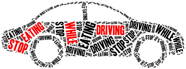 прекратить прием пищи во время вождения. - driving visualization careless car стоковые фото и изображения