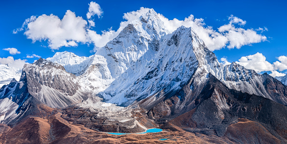 Monte Ama Dablam-Himalaya gama photo
