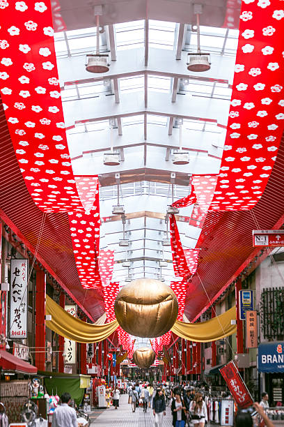 Osu shopping district in Nagoya. The Osu shopping district is huge and popular shopping area containing over 1200 shops and restaurants. oregon state university stock pictures, royalty-free photos & images