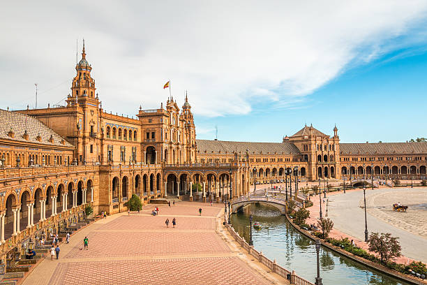 istock Plaza de Espana in Seville Spain 476038096