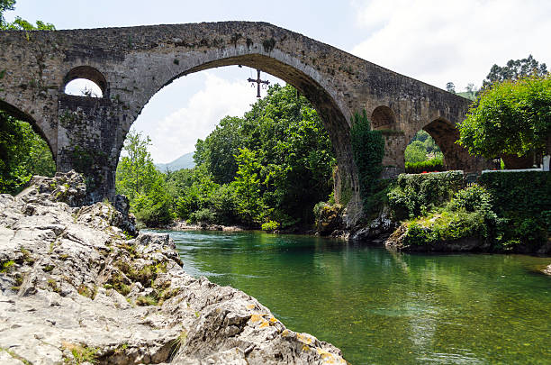 istock Roman Bridge Sella River Cangas de Ona­s Cavadonga Spain 476078256