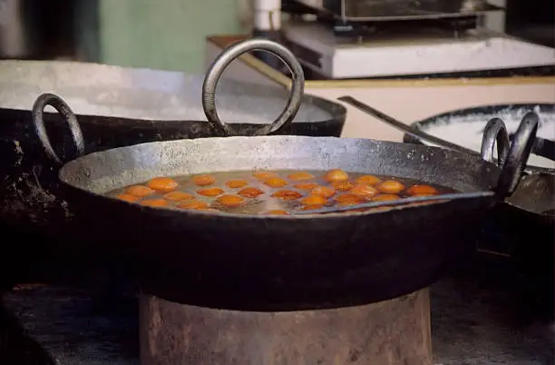 Making of Indian sweet, Gulabjamun