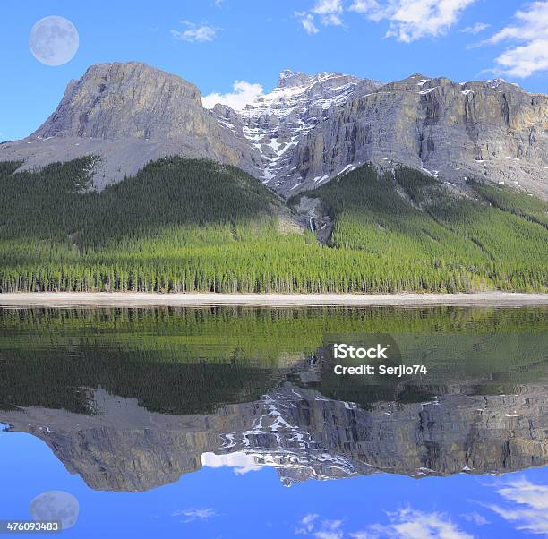 Minnewanka Lake - zdjęcia stockowe i więcej obrazów Alberta - Alberta, Ameryka, Banff