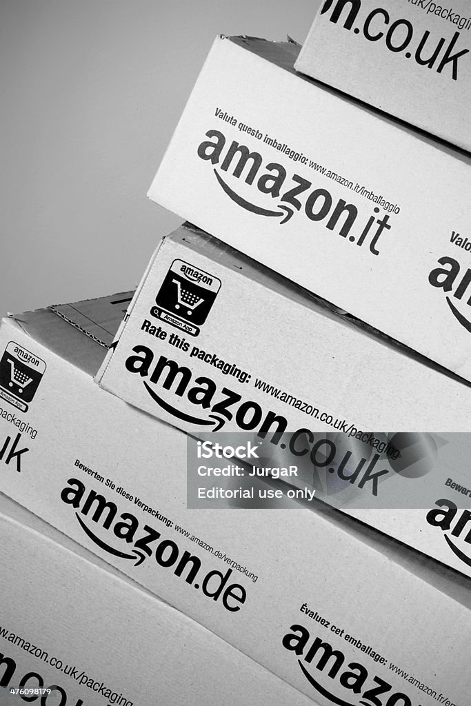 Stapel Amazon.eu Boxen - Lizenzfrei Amazon.com Stock-Foto