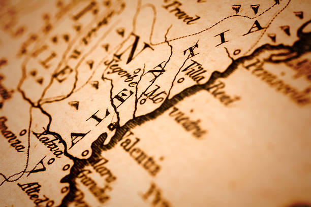 istock Valencia Region on an Antique map 476111640