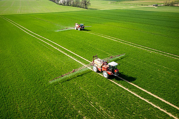 istock Aerial view of the tractor 476111862