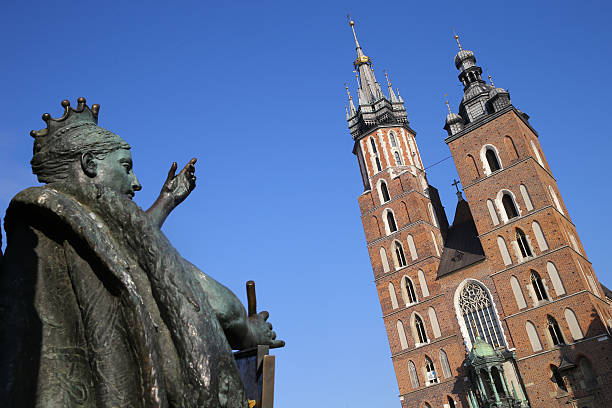 istock St. Mary's Basilica in Cracow 476117315