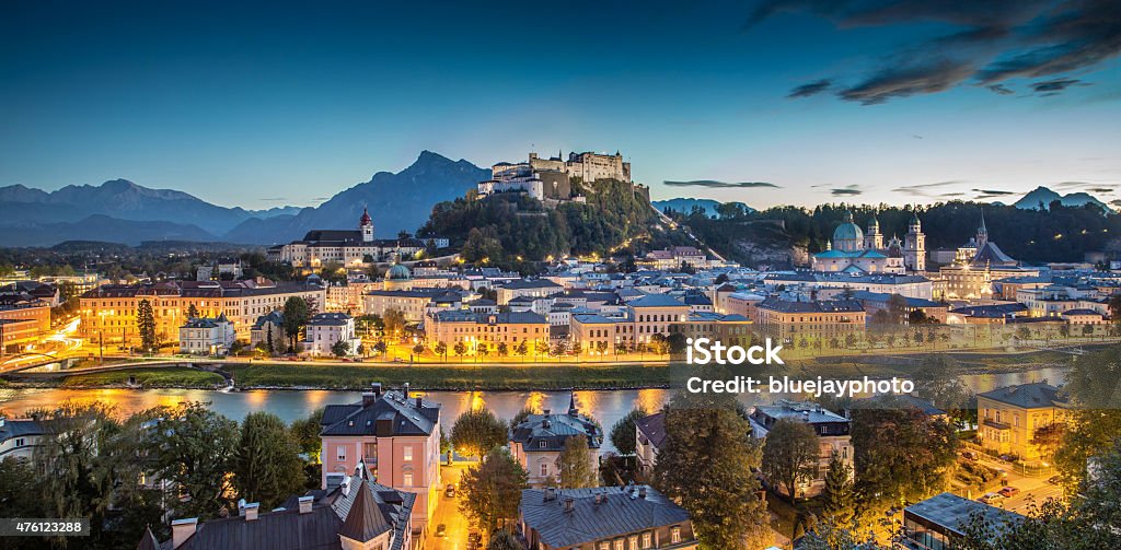 Historische Stadt Salzburg in der Dämmerung, Bundesland Salzburg, Österreich - Lizenzfrei Salzburg Stock-Foto