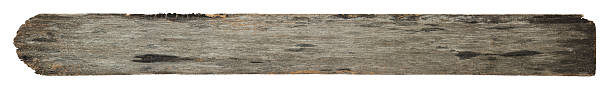 старая деревянная доска с текстурой, изолированные на белом фоне. - driftwood wood textured isolated стоковые фото и изображения