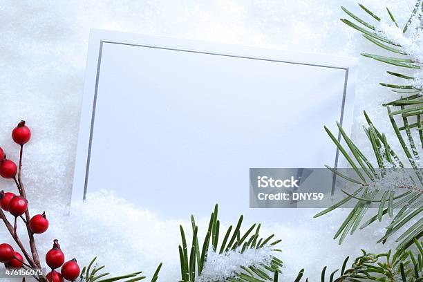 Invitación De Navidad Foto de stock y más banco de imágenes de Acebo - Acebo, Comunicado, Decoración navideña