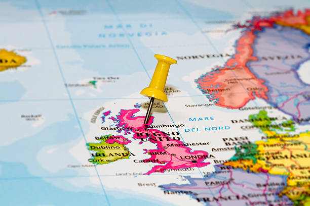 istock Map of England with a yellow pushpin 476173413