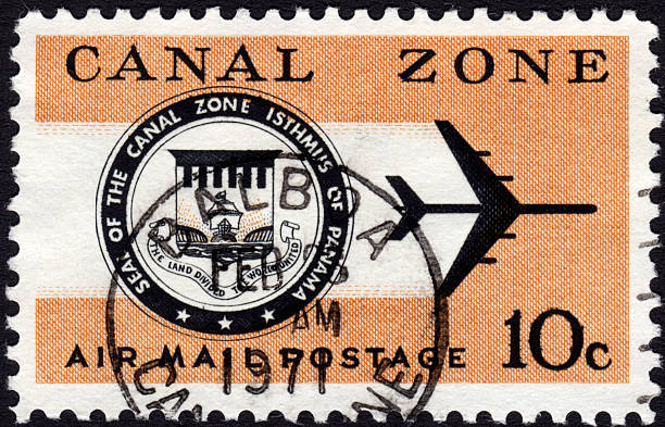 почтовая марка издано в зону канала, панама, показывая печать - panama canal panama postage stamp canal стоковые фото и изображения