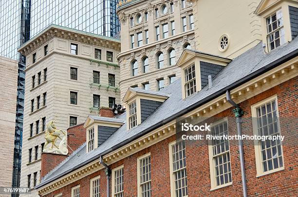Foto de O Novo E O Antigo De Boston e mais fotos de stock de Antigo - Antigo, Arquitetura, Arranha-céu
