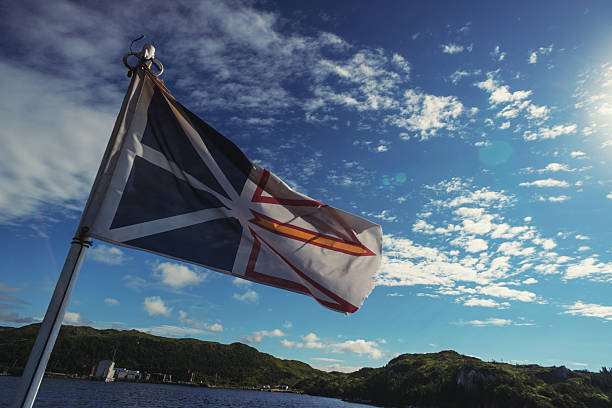 drapeau de terre-neuve - atlantic coast flash photos et images de collection