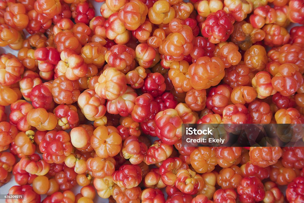 Cloudberries - Foto de stock de Cloudberry libre de derechos