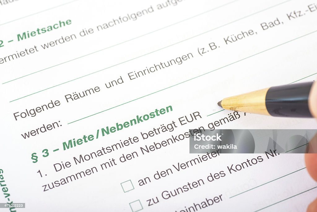 Mietvertrag-Miete und Nebenkosten - Foto de stock de Contrato de Locação royalty-free