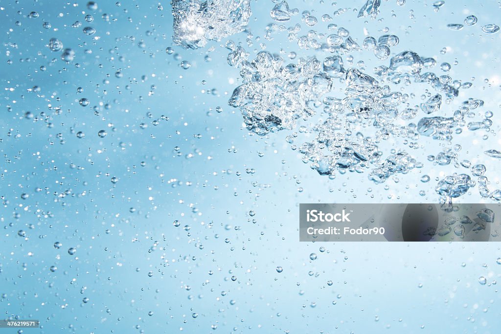Burbujas en el agua - Foto de stock de Abstracto libre de derechos