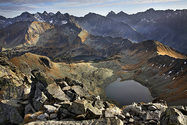 zadni staw polski (계곡의 5 호. tatras - tatra mountains zakopane lake mountain 뉴스 사진 이미지