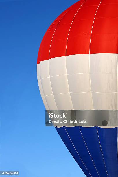 Foto de Lado De Balão De Ar Quente e mais fotos de stock de Balão de ar quente - Balão de ar quente, Azul, Vermelho