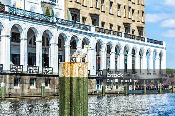 Alsterarkaden In Hamburg Stockfoto und mehr Bilder von Alsterarkaden - Alsterarkaden, Hamburg, Architektur