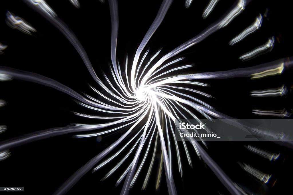 Spirale luce su sfondo nero - Foto stock royalty-free di Andare in discoteca