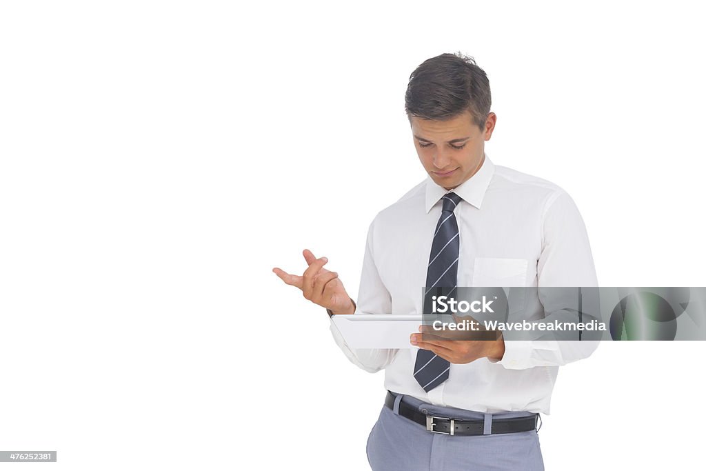 Feliz hombre de negocios usando tableta - Foto de stock de A la moda libre de derechos