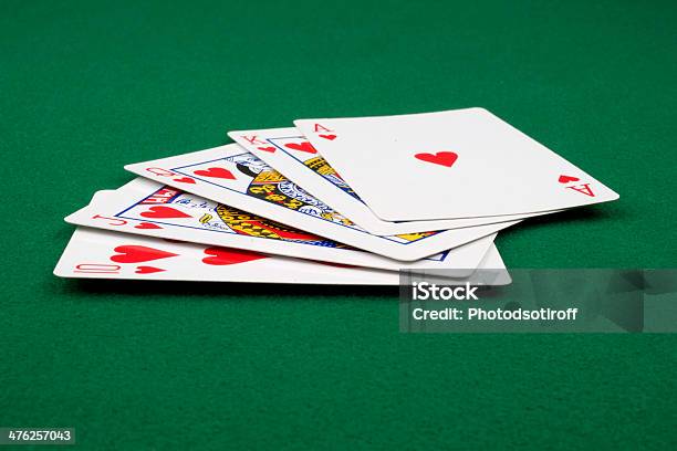 Royal Recto Enrasado Naipes Póquer Foto de stock y más banco de imágenes de Apuestas deportivas - Apuestas deportivas, As, Blackjack