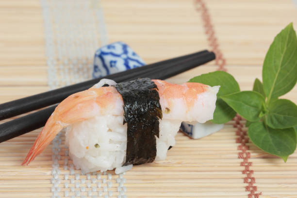 istock sushi Japanese food 476261273