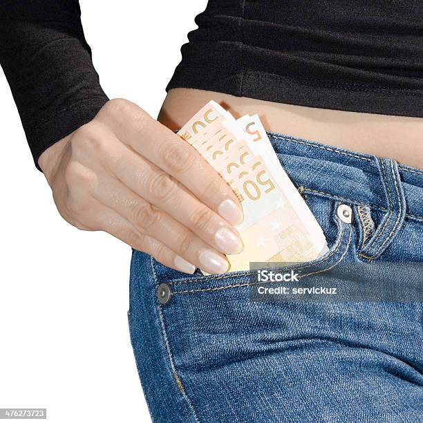 Mano De Mujer Sosteniendo Un Conjunto De Billetes De Banco Aislar Foto de stock y más banco de imágenes de Adolescente