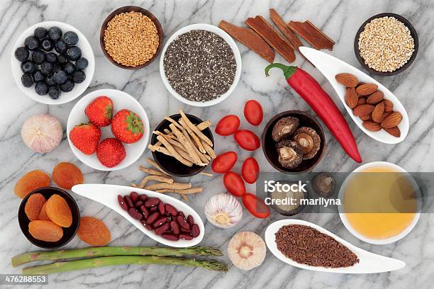 La Salud De Foto de stock y más banco de imágenes de Ajo - Ajo, Albaricoque, Alimento