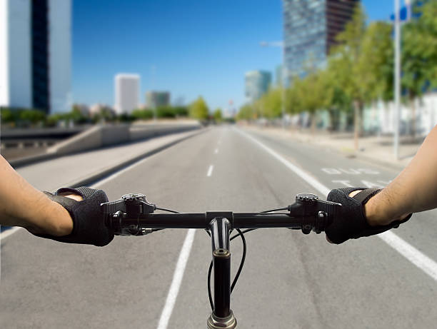 istock cyclist in the city 476291128