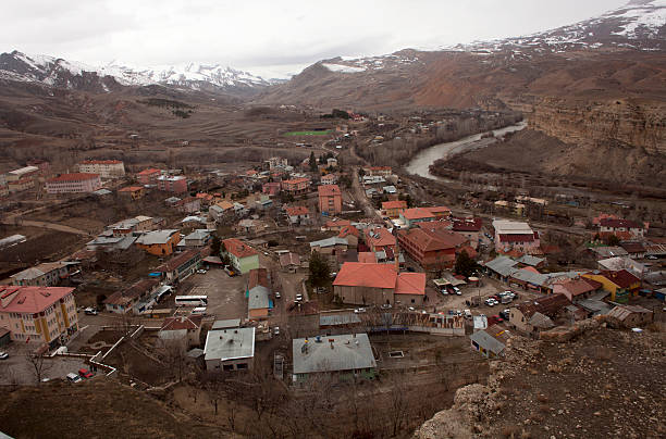 340+ Fotos, Bilder und lizenzfreie Bilder zu Erzincan Stadt iStock