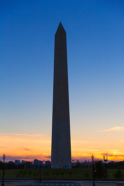 istock Washington Monument sunset in DC USA 476295612