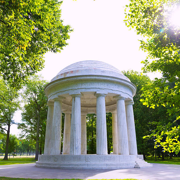istock District of Columbia War Memorial Washington DC 476320028