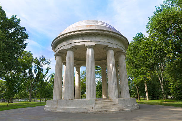 istock District of Columbia War Memorial Washington DC 476320572
