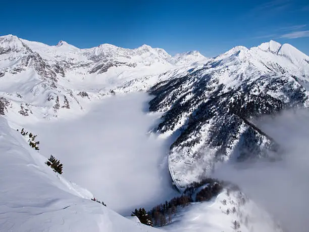 Foisch, Switzerland: Beautiful sunny day and the snow in the Italian Switzerland. Airolo, Hut Foisch