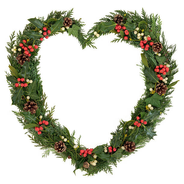 istock Christmas Heart Wreath 476354899