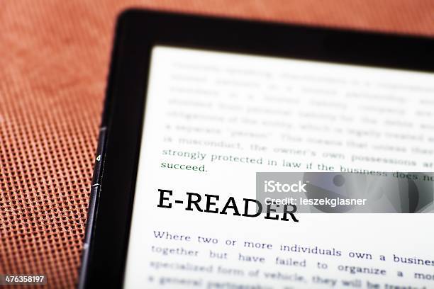 Lector De Libros Electrónicos Tablet Concepto En Libro Electrónico Foto de stock y más banco de imágenes de Aprender