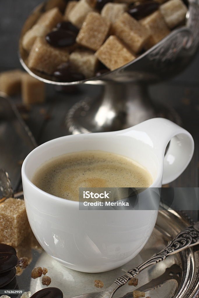 Kubek espresso, cukru kostki i Czekolada Słodka - Zbiór zdjęć royalty-free (Kubek)