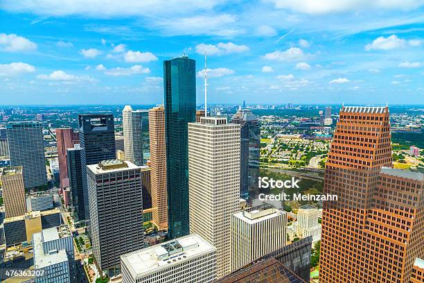 Photo libre de droit de Vue Aérienne De Bâtiments Modernes Dans Le Centreville De Houston banque d'images et plus d'images libres de droit de Horizon urbain