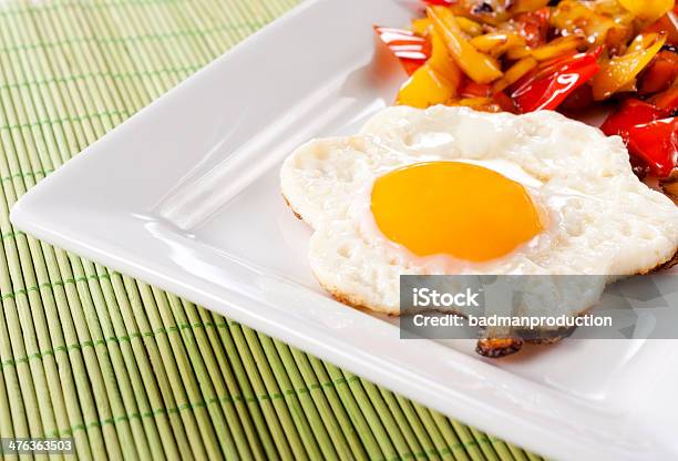 Tempo De Ovos - Fotografias de stock e mais imagens de Colesterol - Colesterol, Comida, Comida e Bebida