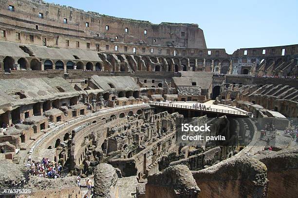 Koloseum W Rzymie Włochy - zdjęcia stockowe i więcej obrazów Amfiteatr - Amfiteatr, Archeologia, Architektura