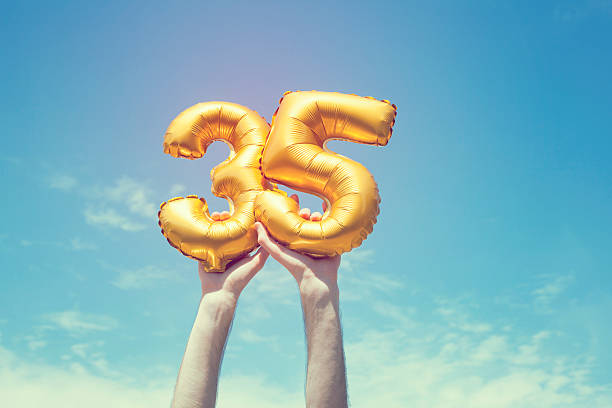 istock Gold number 35 balloon 476375378